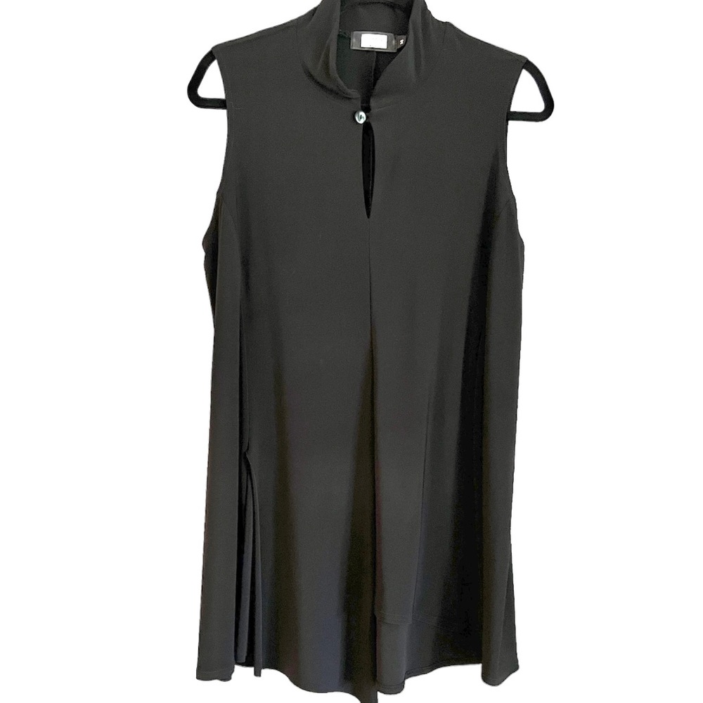 Sympli Sleeveless Long and Flow-y Black Tunic Button Keyhole Neck Size 14